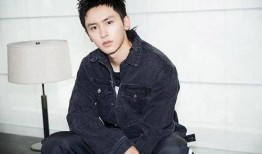 爆料娱乐圈男明星,揭秘明星背后的真实生活